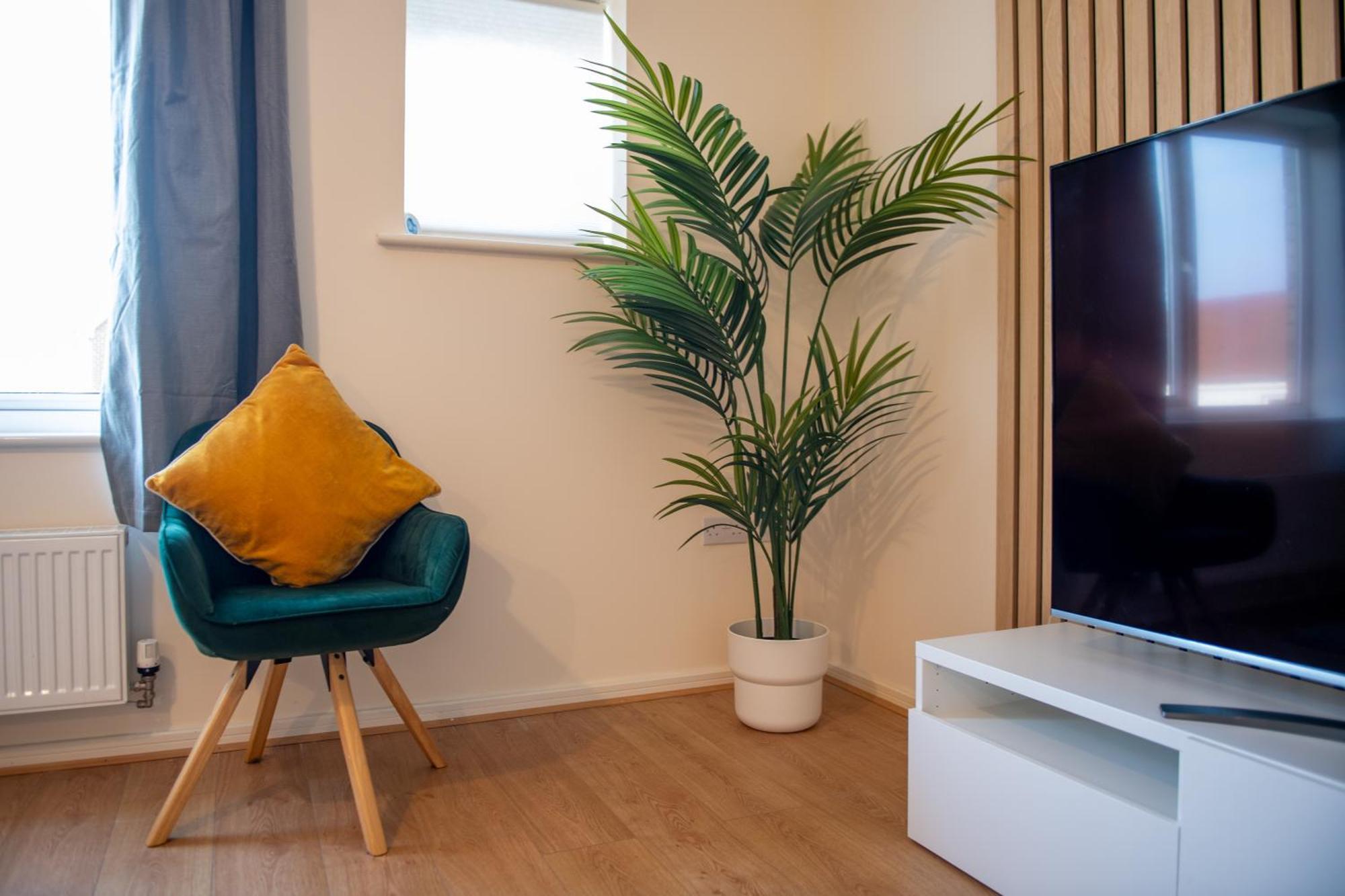 Cosy, Modern In Kent, Sleeps 8, Free Parking, 17min Train To London Northfleet